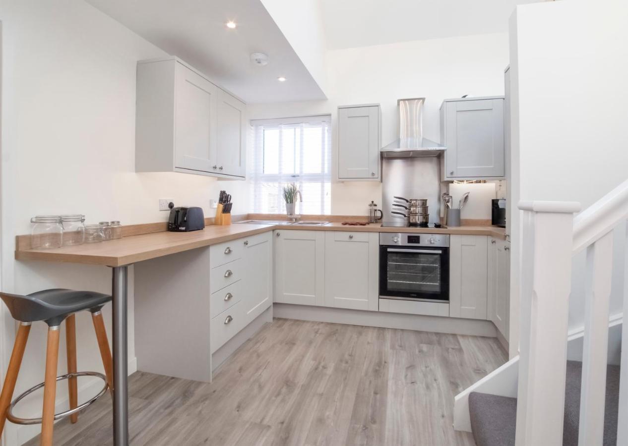 Livingstone Street Apartments With Free Parking York Extérieur photo