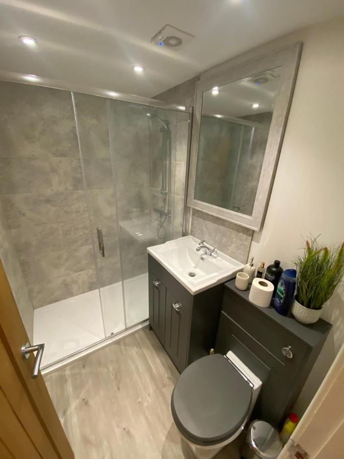 Livingstone Street Apartments With Free Parking York Extérieur photo
